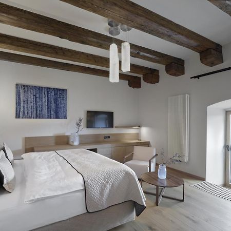 Lotrinsky Hotel Velké Pavlovice 외부 사진