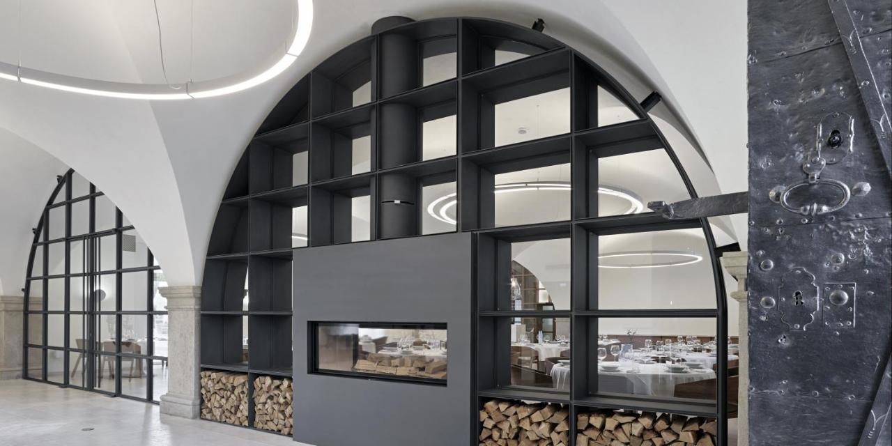 Lotrinsky Hotel Velké Pavlovice 외부 사진