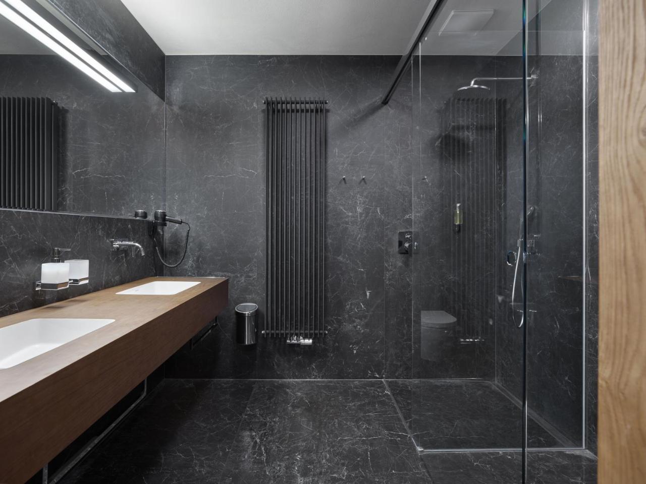 Lotrinsky Hotel Velké Pavlovice 외부 사진